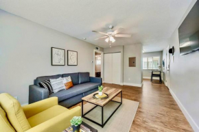 Bright and Cheerful Flat, near Fair Park